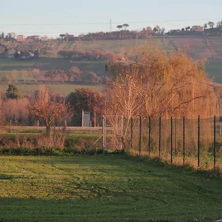 Alloggio per agriturismo Regina Di Fiori *