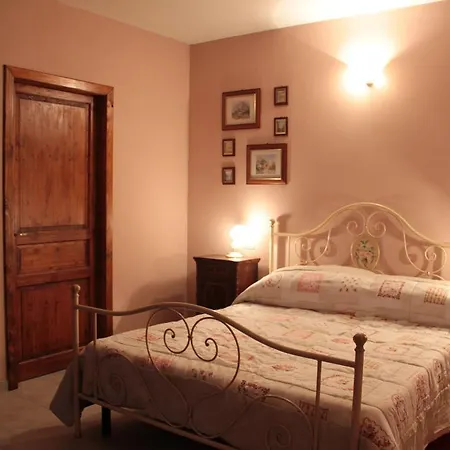Agriturismo Regina Di Fiori Bauernhof