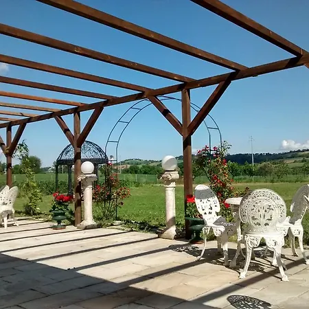 Alloggio per agriturismo Regina Di Fiori *