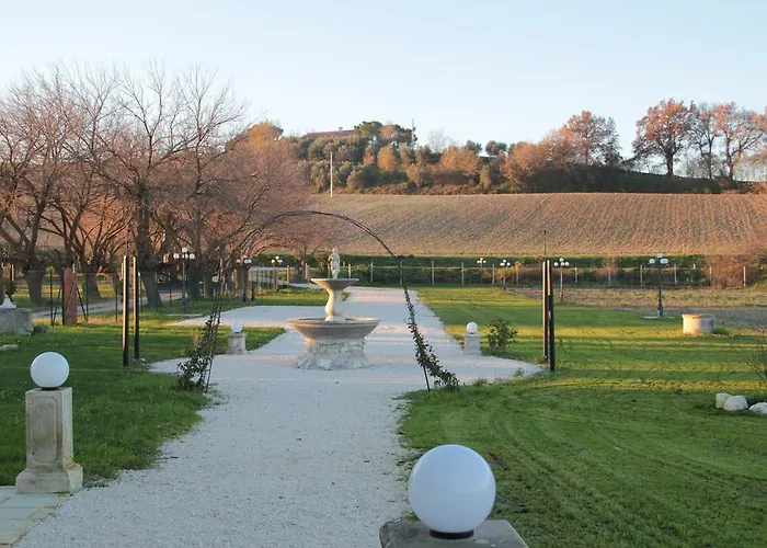 Regina Di Fiori Farm stay