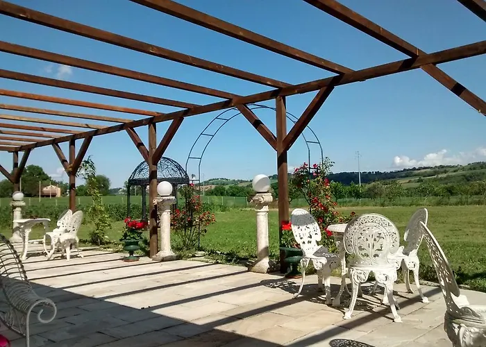 Farm stay Regina Di Fiori *